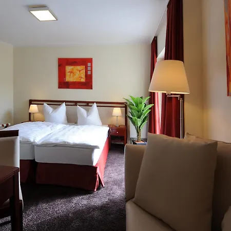 Отель Schlafgut Appartementhotel 3*