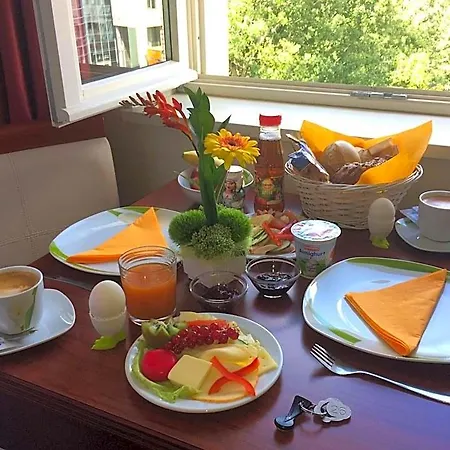 Отель Schlafgut Appartementhotel